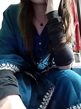 Snapshot of Noor_Darliing chatting on 04.27.26 Noor Darliing online show from 04.27.26