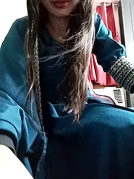 Snapshot of Noor_Darliing chatting on 04.30.26 Noor Darliing online show from 04.30.26