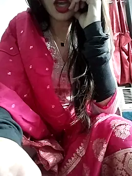 Snapshot of Noor_Darliing chatting on 05.02.26 Noor Darliing online show from 05.02.26