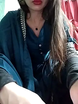 Snapshot of Noor_Darliing chatting on 05.06.26 Noor Darliing online show from 05.06.26