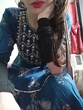 Snapshot of Noor_Darliing chatting on 05.17.26 Noor Darliing online show from 05.17.26