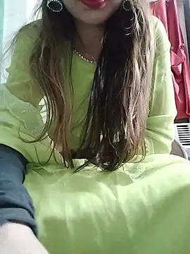 Snapshot of Noor_Darliing chatting on 06.14.26 Noor Darliing online show from 06.14.26