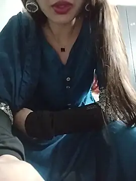 Snapshot of Noor_Darliing chatting on 06.30.26 Noor Darliing online show from 06.30.26