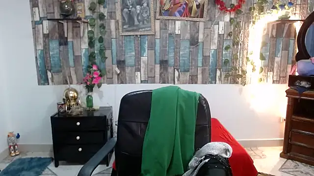 KarimaSarabe online show from 02.10.26