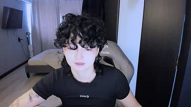 MiraiiTae online show from 09.24.25