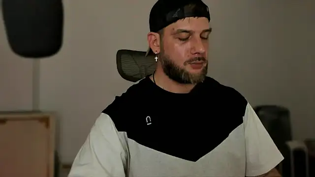 LexXHardy online show from 01.21.25