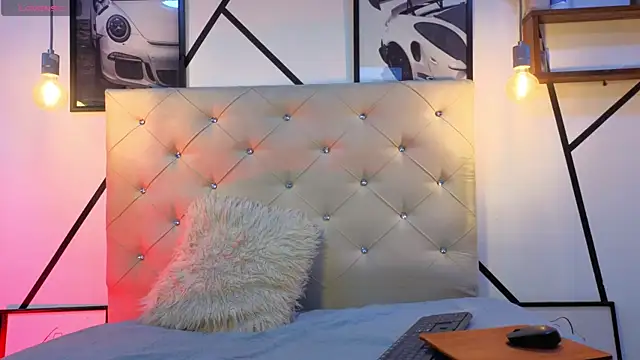 violetasimonz online show from 04.15.26