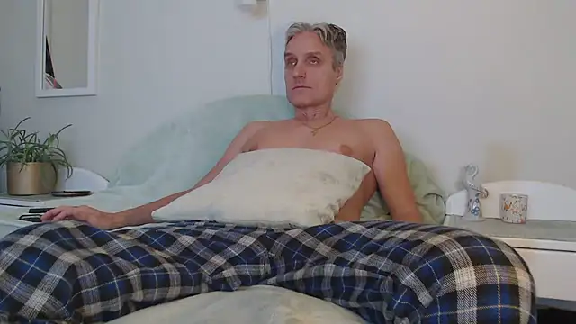 StrongBill online show from 12.14.24