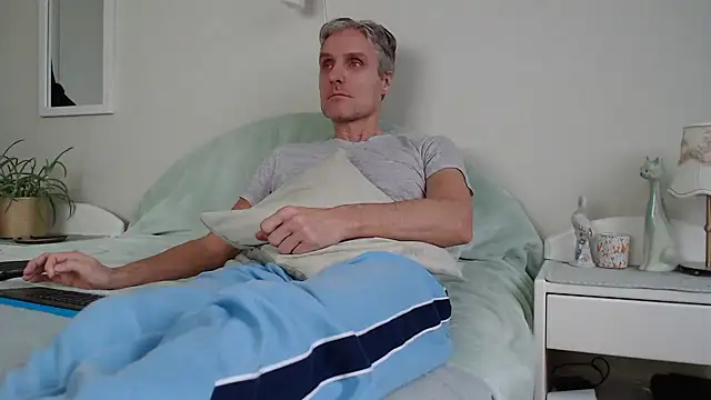 StrongBill online show from 12.23.24