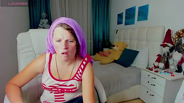 Kathlyn  Heath online show from 12.20.24