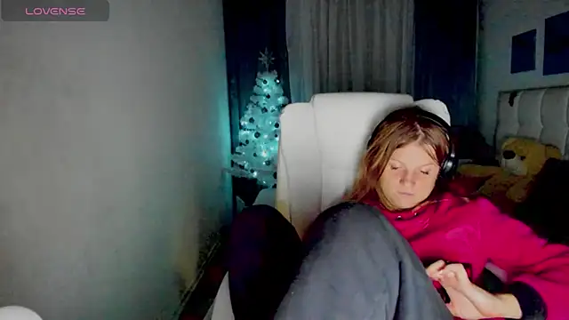 Kathlyn  Heath online show from 12.22.24