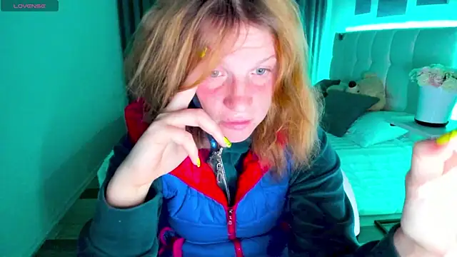 Kathlyn  Heath online show from 10.06.25