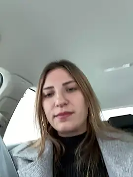 Snapshot of secretcrazy69 chatting on 12.15.24 secretcrazy69 online show from 12.15.24