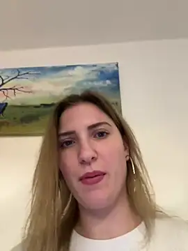 Snapshot of secretcrazy69 chatting on 01.12.25 secretcrazy69 online show from 01.12.25