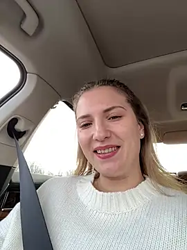 Snapshot of secretcrazy69 chatting on 01.27.25 secretcrazy69 online show from 01.27.25