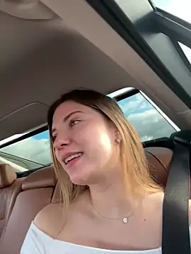 Snapshot of secretcrazy69 chatting on 01.31.25 secretcrazy69 online show from 01.31.25