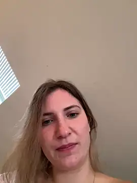 Snapshot of secretcrazy69 chatting on 02.09.25 secretcrazy69 online show from 02.09.25