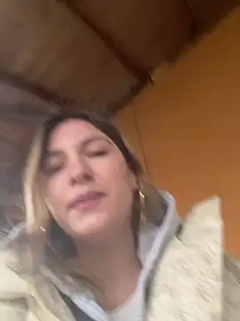 Snapshot of secretcrazy69 chatting on 03.02.25 secretcrazy69 online show from 03.02.25