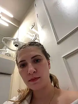 Snapshot of secretcrazy69 chatting on 03.16.25 secretcrazy69 online show from 03.16.25