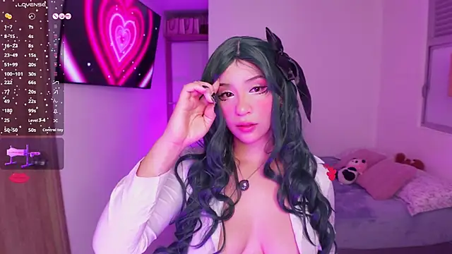 Snapshot of angel_rouse_ chatting on 09.29.25 angel rouse online show from 09.29.25