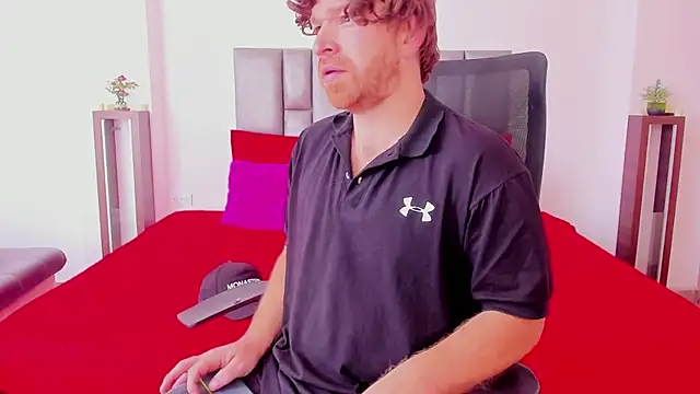 michacosio online show from 10.18.25