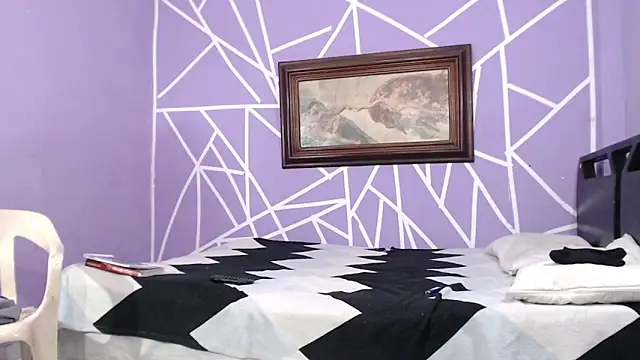 Snapshot of Sofiafuck20 chatting on 10.23.25 Sofiafuck20 online show from 10.23.25