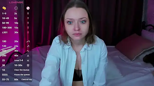 Linda Bryant online show from 01.11.25