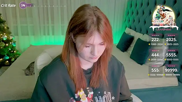  Chlo  e online show from 12.24.24