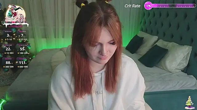  Chlo  e online show from 01.05.25