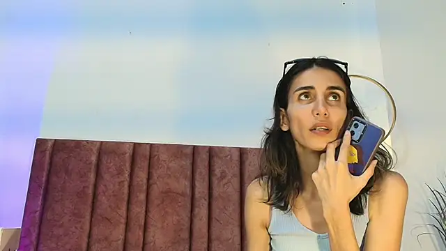 Nina Cavaali online show from 09.27.25