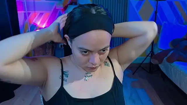 Cuttiealice online show from 10.15.25