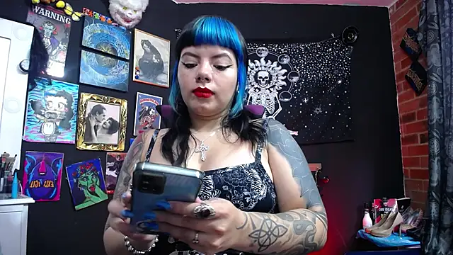 Snapshot of Yourmadame_P chatting on 02.03.25 Yourmadame P online show from 02.03.25