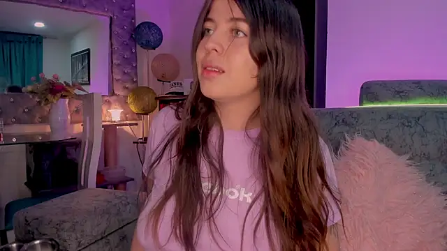 zoe kittylove online show from 11.04.25