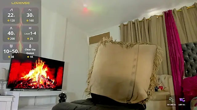 Samra Naugthy online show from 03.19.26