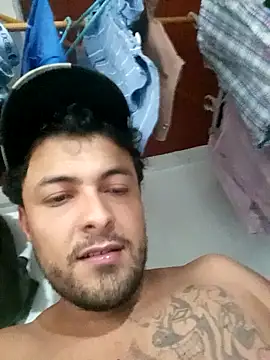 Snapshot of 11scorpion27 chatting on 10.12.25 11scorpion27 online show from 10.12.25