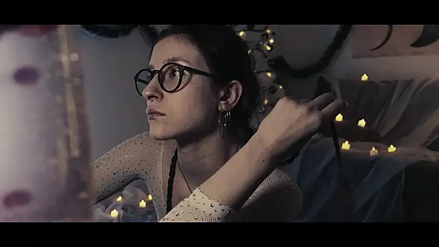 Snapshot of WebCora chatting on 01.03.25 WebCora online show from 01.03.25