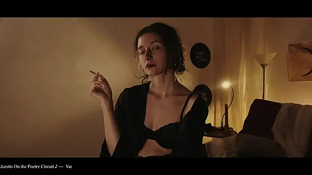 Snapshot of WebCora chatting on 01.25.25 WebCora online show from 01.25.25