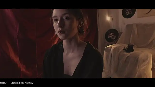 Snapshot of WebCora chatting on 02.28.25 WebCora online show from 02.28.25