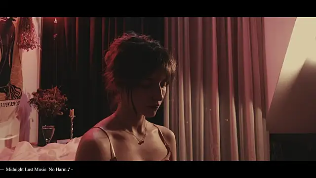 Snapshot of WebCora chatting on 11.16.25 WebCora online show from 11.16.25