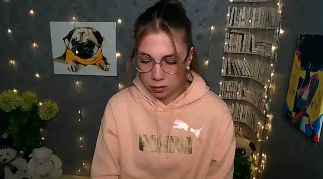 Snapshot of Sport_Tall_Doll chatting on 01.03.25 Sport Tall Doll online show from 01.03.25