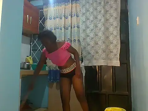 Snapshot of Eminent_Ride chatting on 09.17.25 Eminent Ride online show from 09.17.25