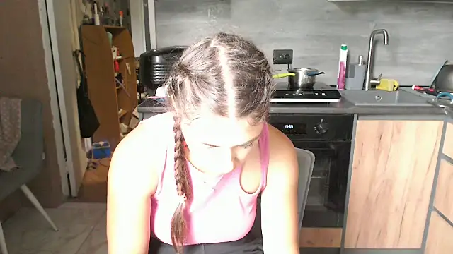 Snapshot of delightful_sofi chatting on 07.04.26 delightful sofi online show from 07.04.26