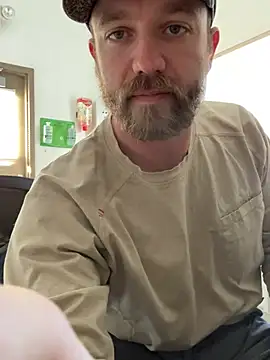 8inchHOLEpunch online show from 01.02.25