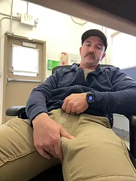 8inchHOLEpunch online show from 10.12.25