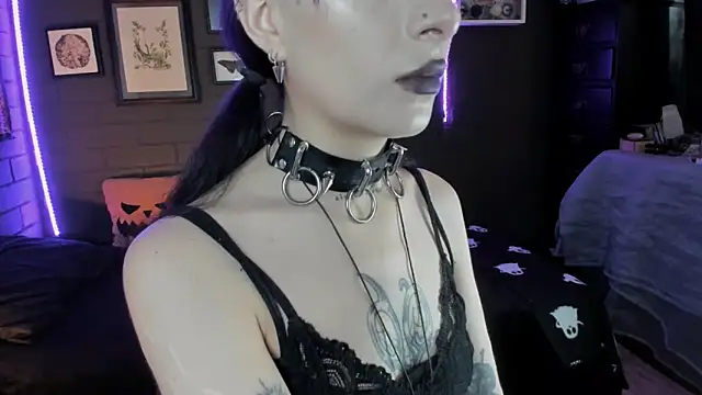 insania 9999  online show from 10.22.25