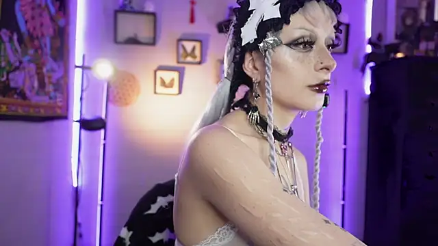 Snapshot of insania_9999_ chatting on 02.09.26 insania 9999 online show from 02.09.26