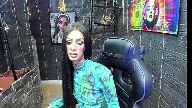 kissingdevil online show from 03.04.26