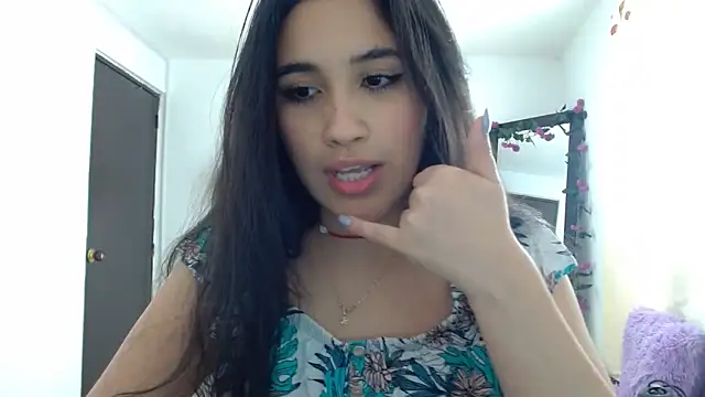 Snapshot of InocentHeaven1 chatting on 12.16.24 InocentHeaven1 online show from 12.16.24