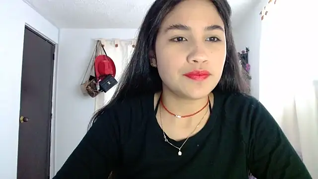 Snapshot of InocentHeaven1 chatting on 12.24.24 InocentHeaven1 online show from 12.24.24