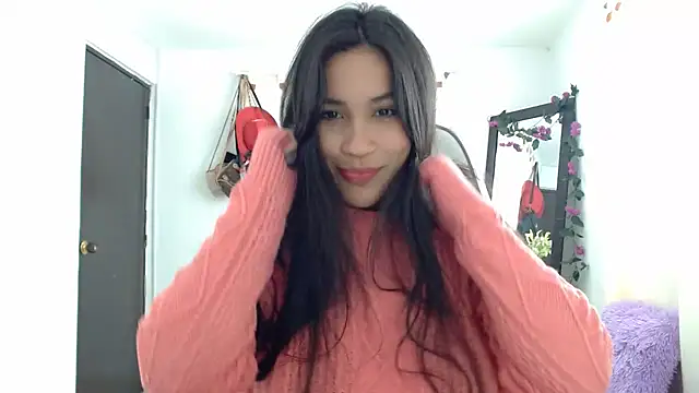 Snapshot of InocentHeaven1 chatting on 12.26.24 InocentHeaven1 online show from 12.26.24